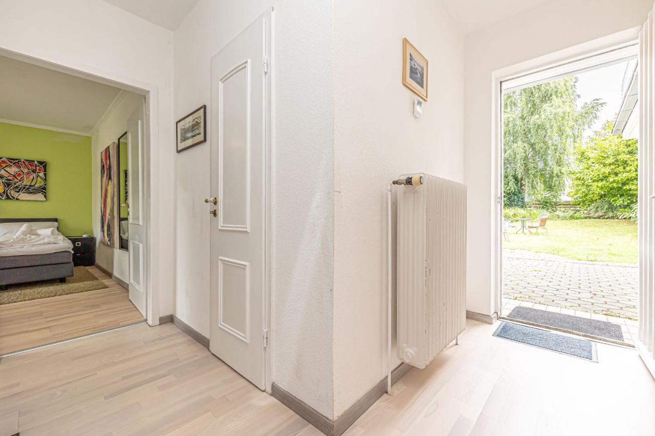 Eindecker - Studioapartment Im Erdgeschoss Mit Gartenmitbenutzung Фленсбург Екстер'єр фото